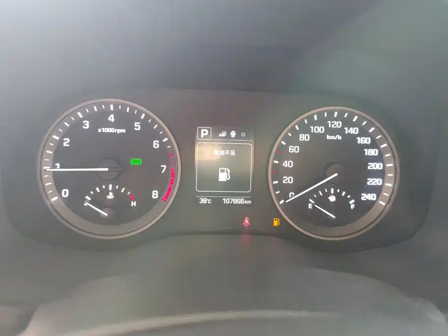 Hyundai Tucson 2017 — фото 14