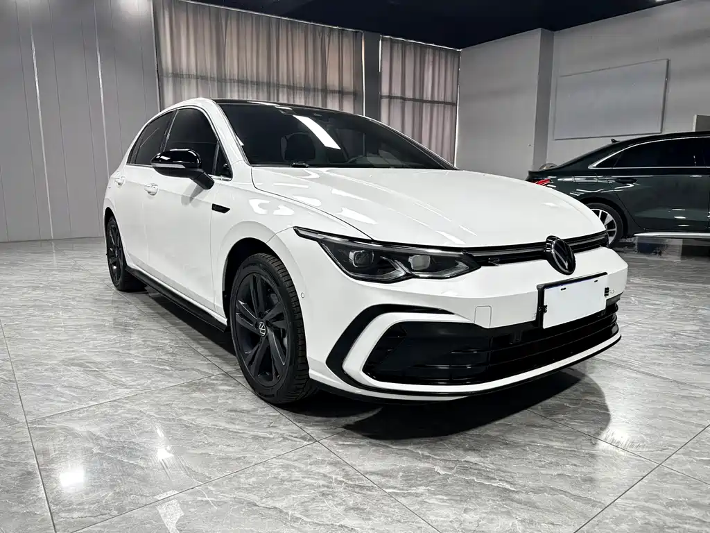 Volkswagen Golf 2022