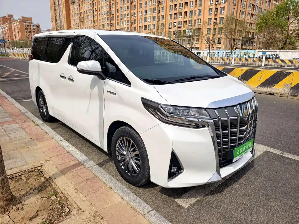 Toyota Alphard 2021 — фото 3