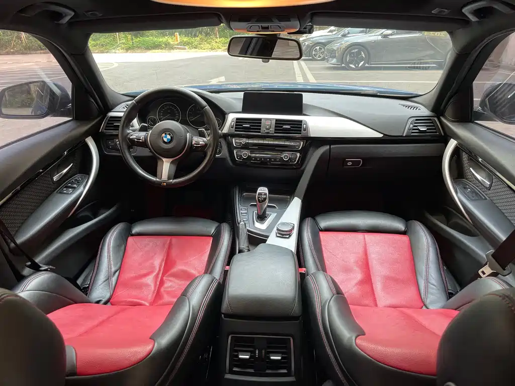 BMW 3 Series 2016 — фото 19