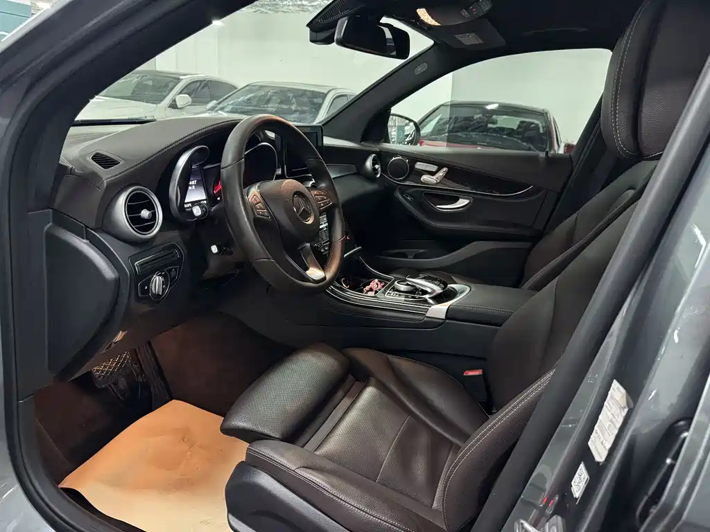 Mercedes-Benz GLC 2018