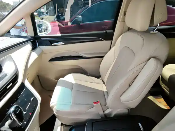 Buick GL8 2022