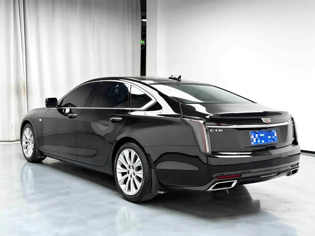 Cadillac CT6 2023 — фото 10