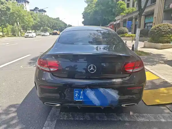 Mercedes-Benz C-Class 2022