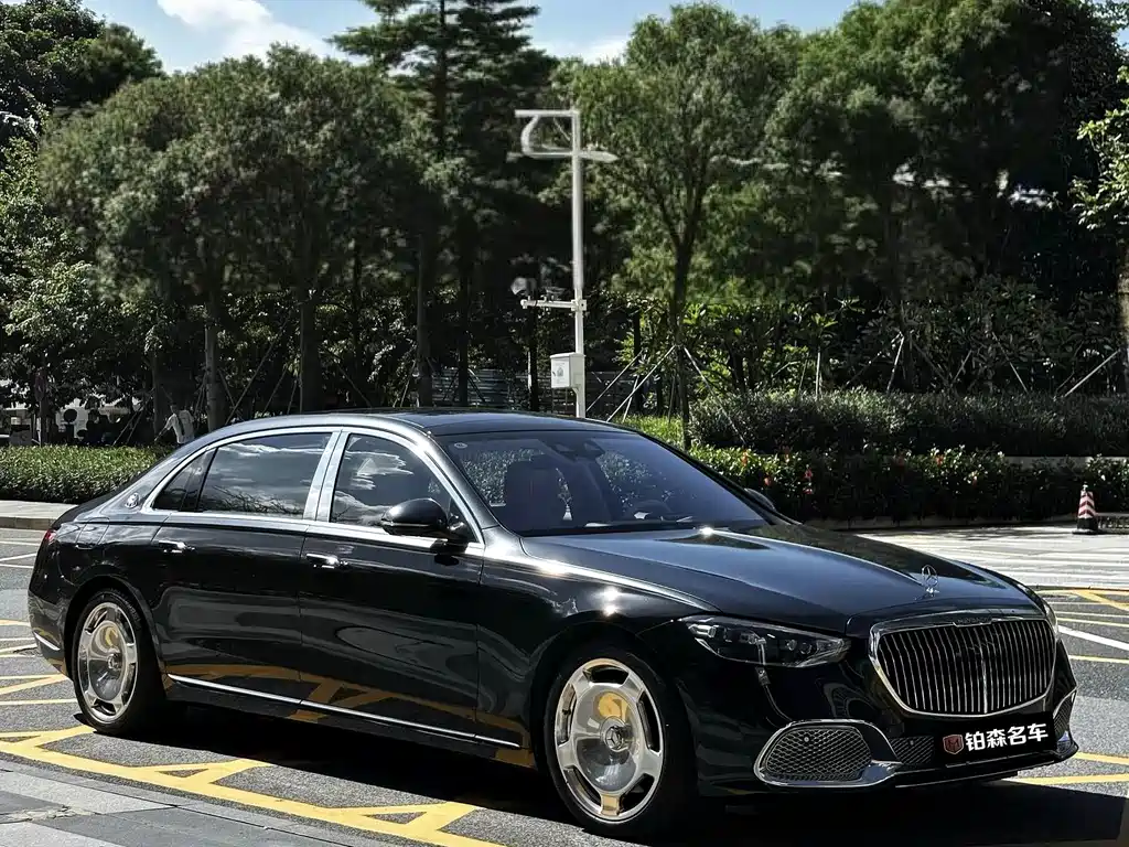 Mercedes-Benz Maybach S-Class 2022 — фото 1