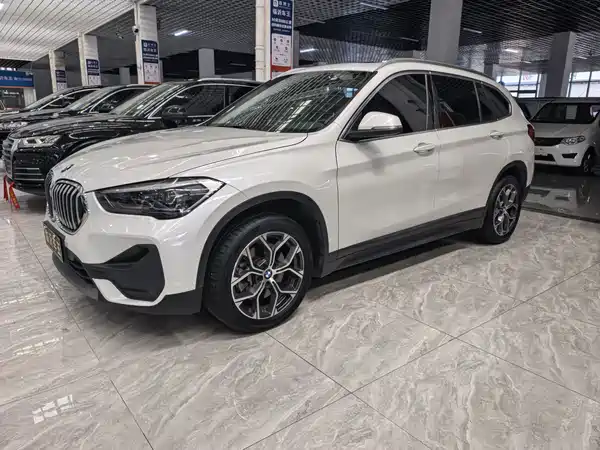 BMW X1 2021