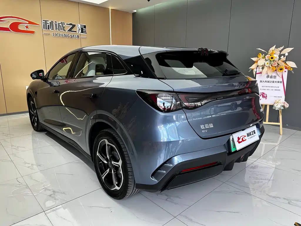 BYD Seal 06GT 2026 — фото 6