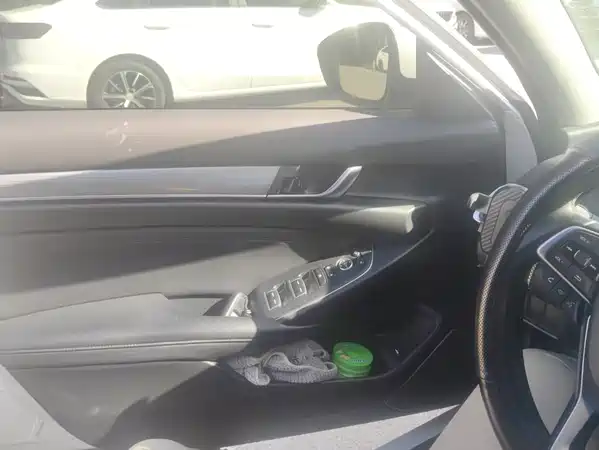 Honda Accord 2023