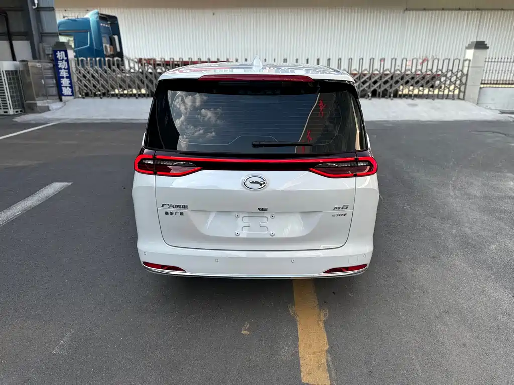 GAC Trumpchi M6 2023 — фото 20