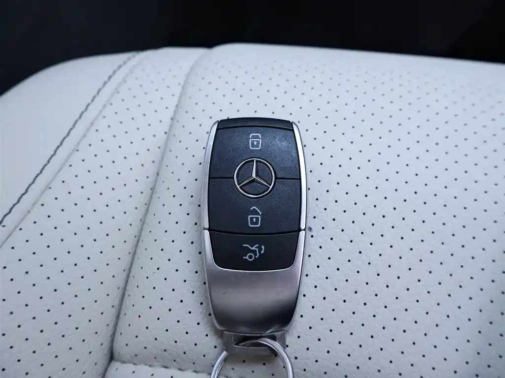 Mercedes-Benz GLE 2020 — фото 26