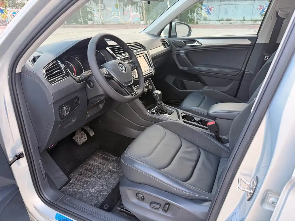 Volkswagen Tiguan L 2019