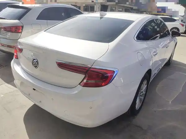 Buick LaCrosse 2018