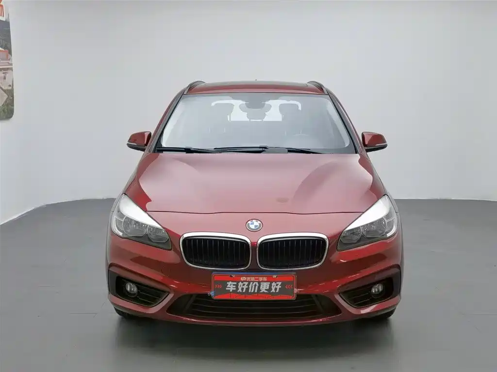 BMW 2 Series Active Tourer 2016 — фото 3