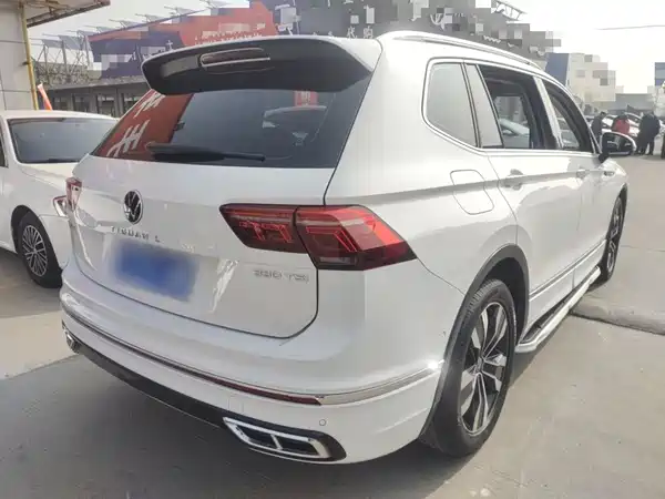 Volkswagen Tiguan L 2022