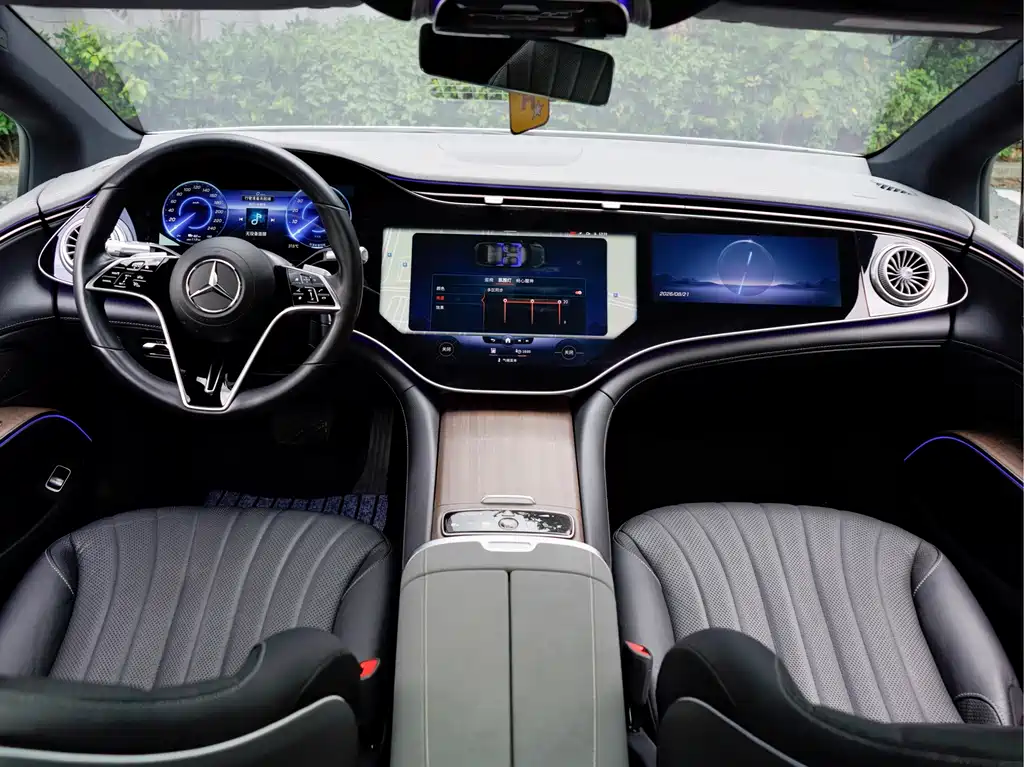 Mercedes-Benz EQS 2023 — фото 19