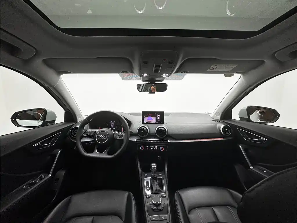 Audi Q2L 2022 — фото 14