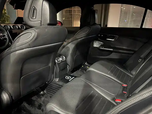 Mercedes-Benz C-Class 2023