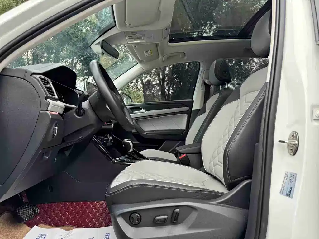 Volkswagen Tayron 2023