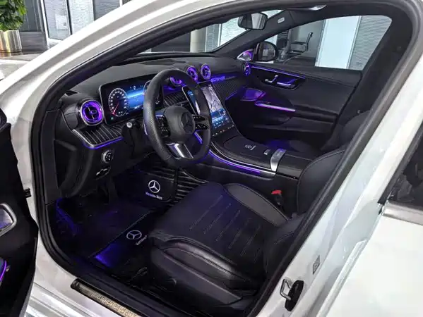 Mercedes-Benz C-Class 2023