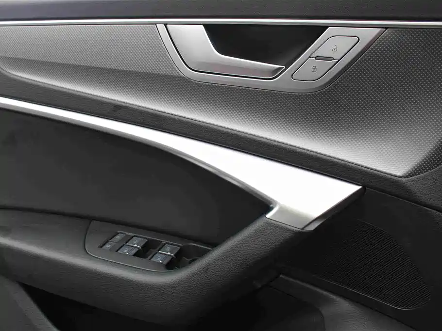 Audi A6L 2023 — фото 9
