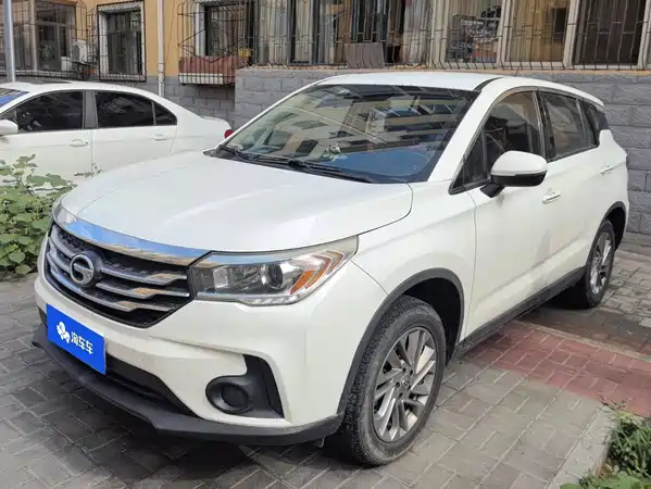 GAC Trumpchi GS4 2016