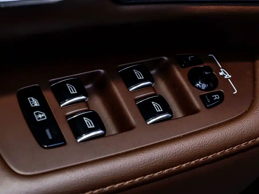 Volvo S90 2024 — фото 12