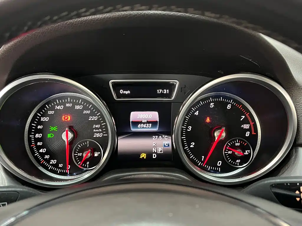 Mercedes-Benz GLE 2019 — фото 14