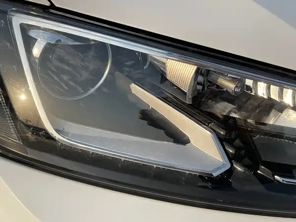 Volkswagen Sagitar 2019