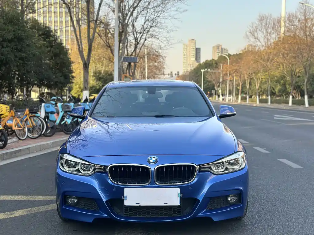 BMW 3 Series 2018 — фото 2