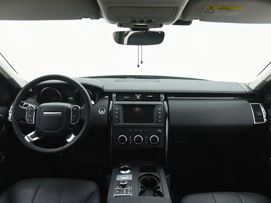 Land Rover Discovery 2017 — фото 14