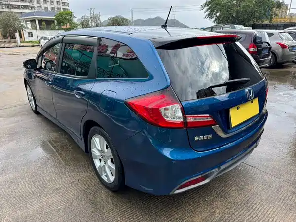 Honda Jade 2016