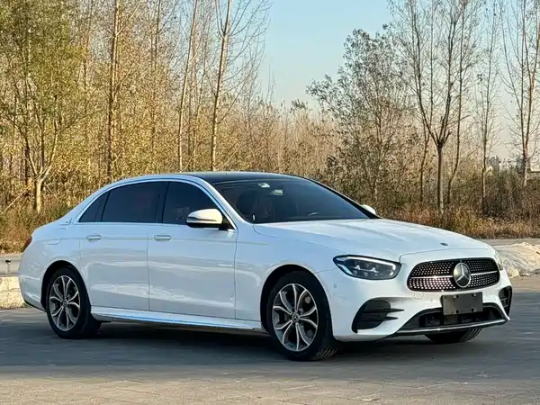 Mercedes-Benz E-Class 2021
