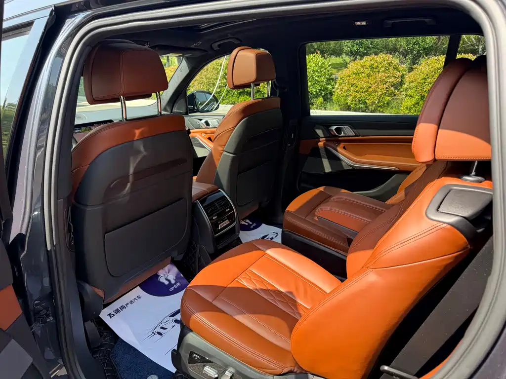 BMW X7 2020 — фото 10