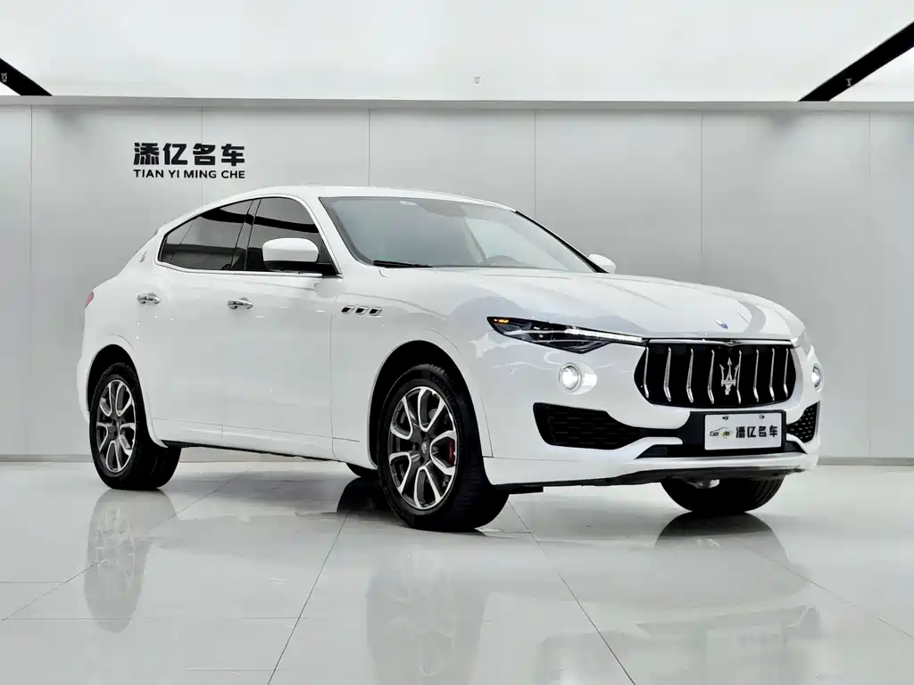 Maserati Levante 2017 — фото 3