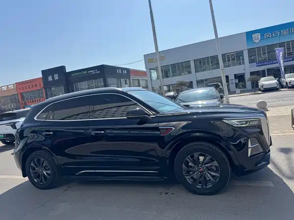 Hongqi HS5 2023