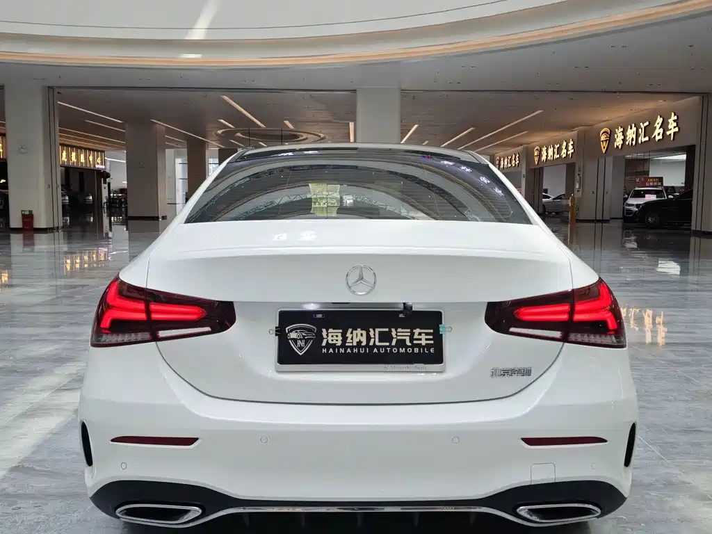 Mercedes-Benz A-Class 2023 — фото 5