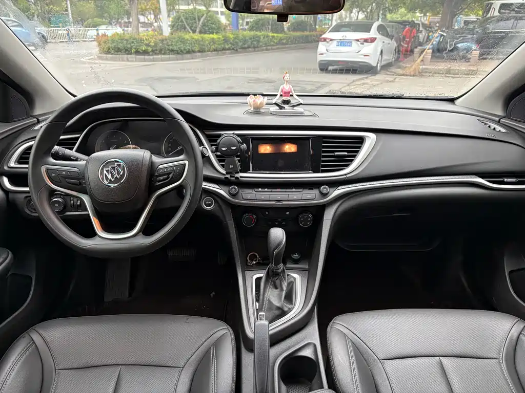 Buick Excelle 2022