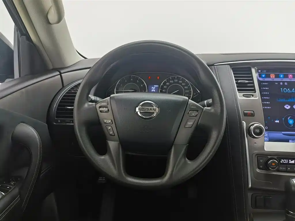 Nissan Patrol 2018 — фото 17