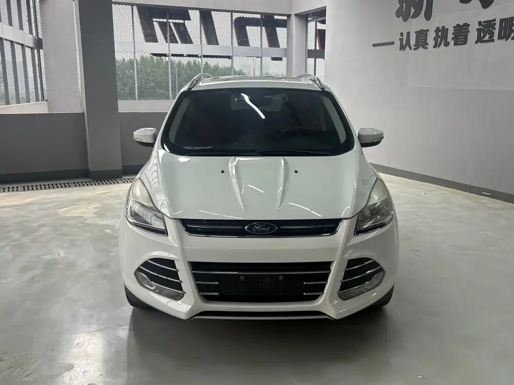 Ford Kuga 2015 — фото 2