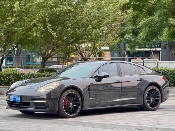 Porsche Panamera 2017