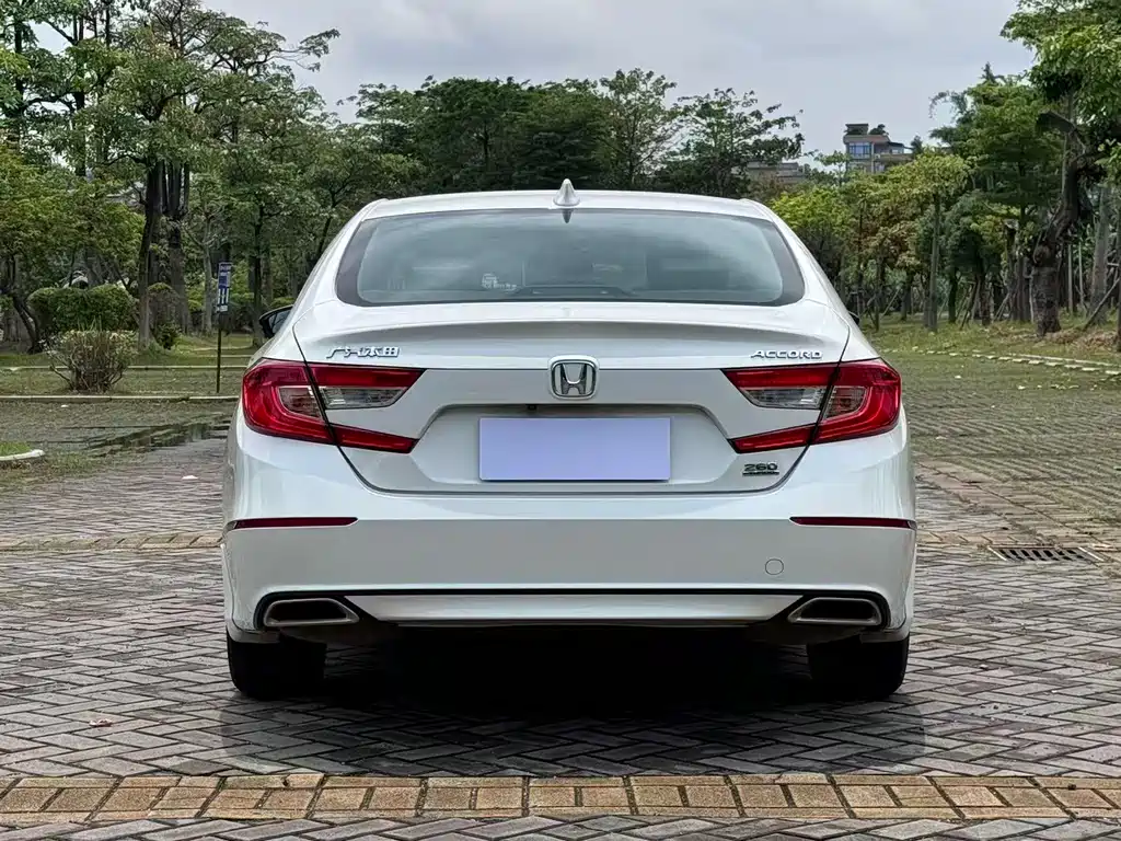 Honda Accord 2020 — фото 6