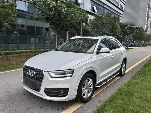 Audi Q3 2015