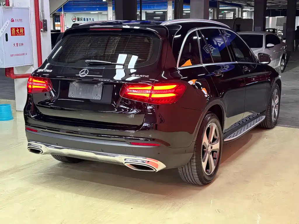 Mercedes-Benz GLC 2016 — фото 12