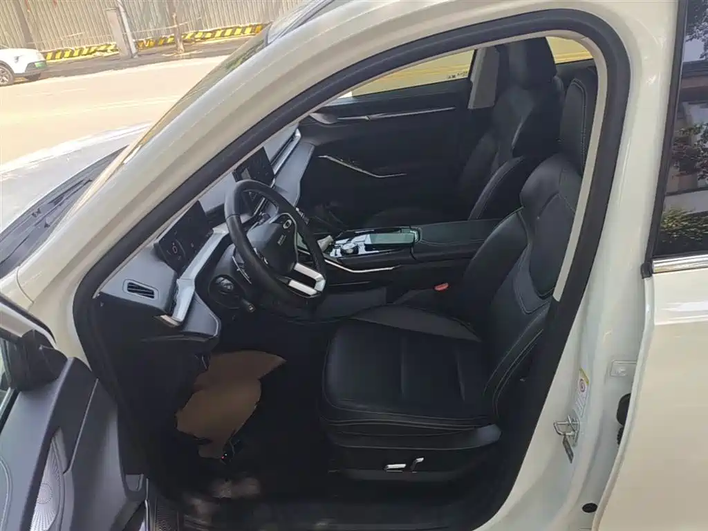 Haval H6 2021 — фото 15