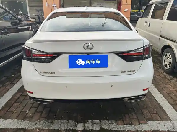 Lexus GS 2018