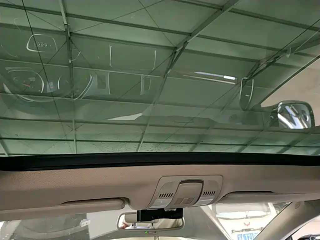 Audi Q7 2015 — фото 18