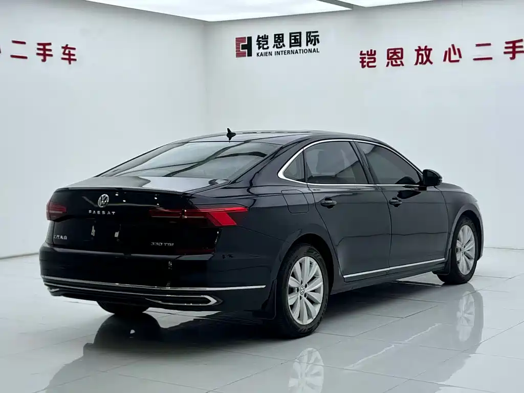 Volkswagen Passat 2019 — фото 17
