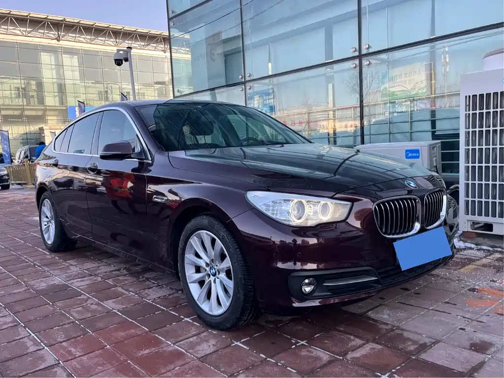 BMW 5 Series GT 2016 — фото 3