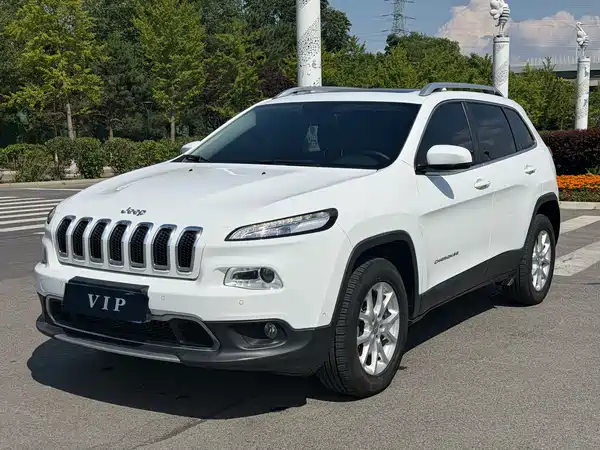 Jeep Cherokee 2016