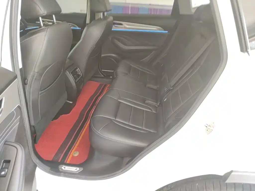 Haval F7 2020 — фото 17